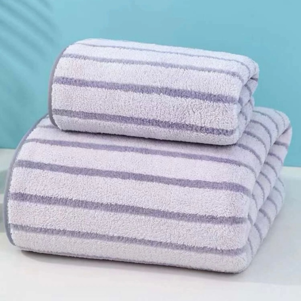 BRAND NEW Striped Summer Soft Bath/Beach Towel